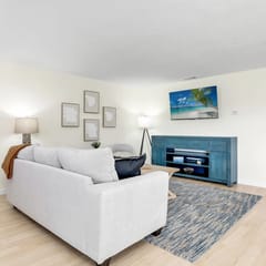 The Sunshine Suite - Pool, Hot Tub, Shuffleboard