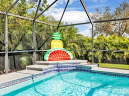 DAB Villa - Heated Pool & Pool Table