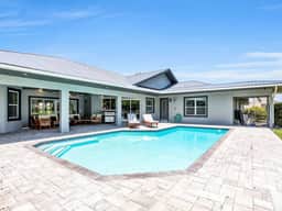 Luxury Gulf Getaway - Pool, Game Room, Gym