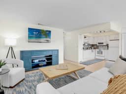 The Sunshine Suite - Pool, Hot Tub, Shuffleboard