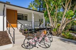 Villa Driftwood by Downtown & Beach
