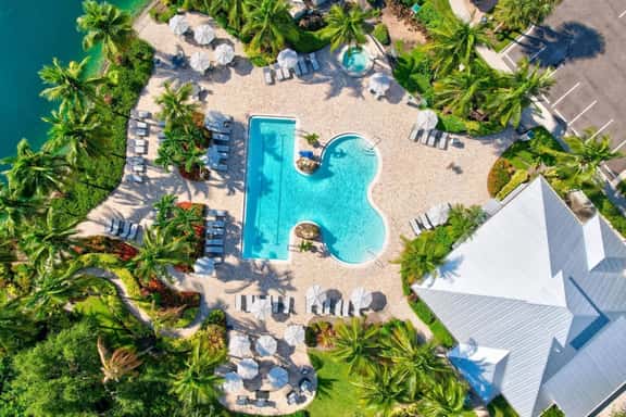 GreenLinks Retreat - Pool, Hot Tub, Tennis, Golf - Image 1