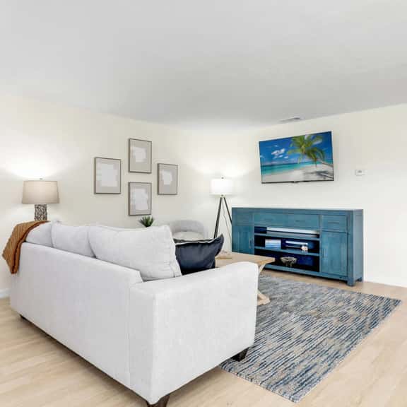 The Sunshine Suite - Pool, Hot Tub, Shuffleboard - Image 1