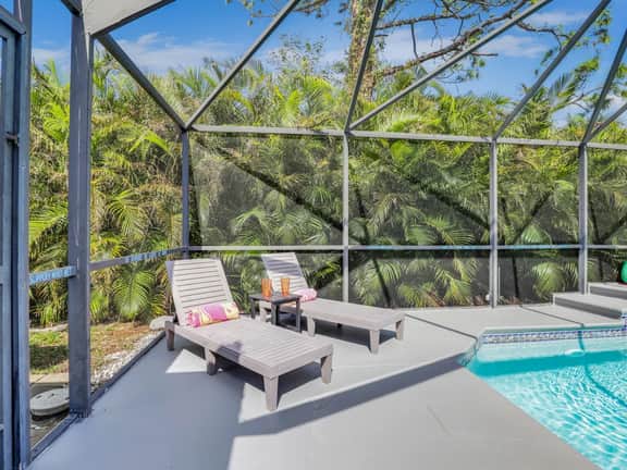 DAB Villa - Heated Pool & Pool Table
