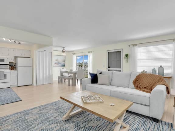 The Sunshine Suite - Pool, Hot Tub, Shuffleboard