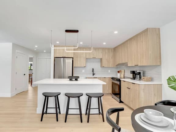 Villa Palmera by Downtown & Beach